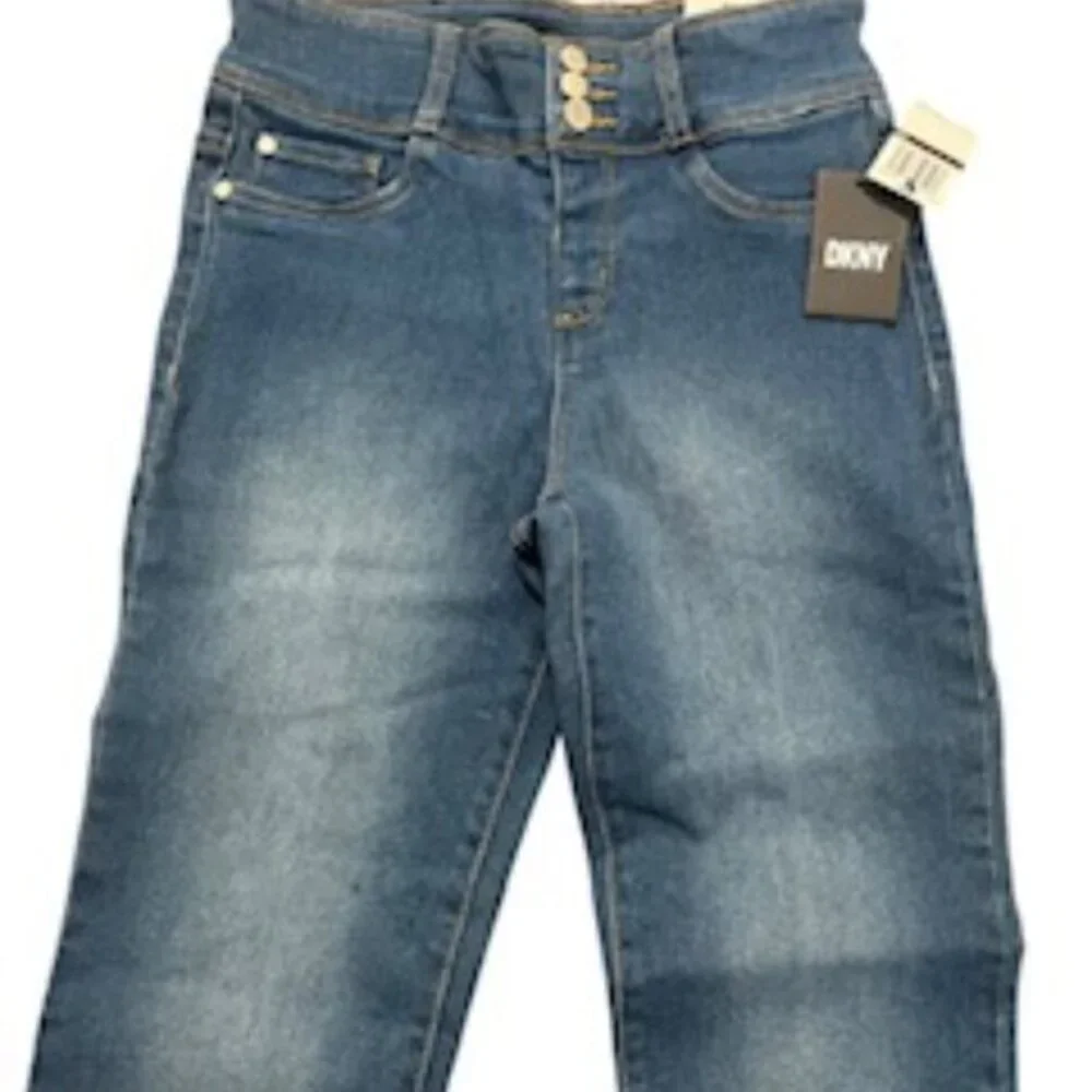 NEW DKNY Girls Jeans size 14 stretch denim reg rise‎ fitted style NWT